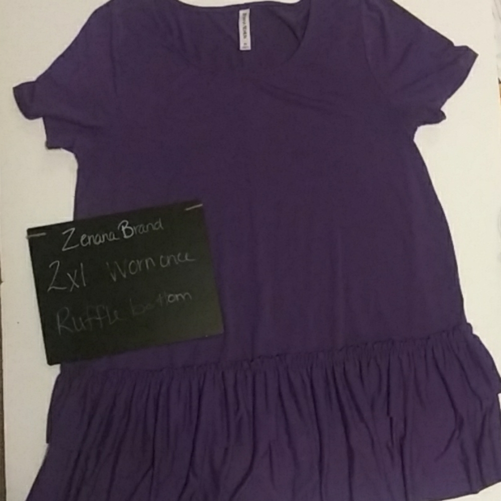 🤑 3 for $30🤑 2xl zenana ruffled top, worn once